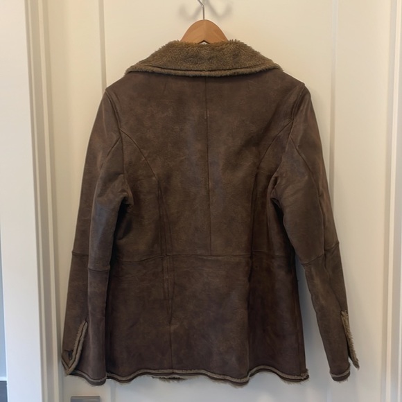 SzM Danier Brown Antiqued Leather Blazer 3 Button Barn jacket faux fur line EUC - Picture 8 of 13